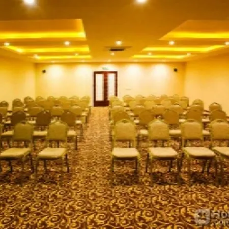 فندق Defne Star 4*