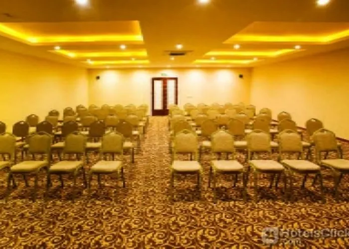 Hotell Defne Star 4*